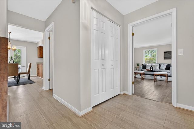 11 COUNTRY HILL CT, Kingsville, MD 21087