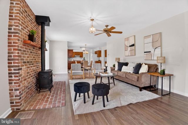 11 COUNTRY HILL CT, Kingsville, MD 21087