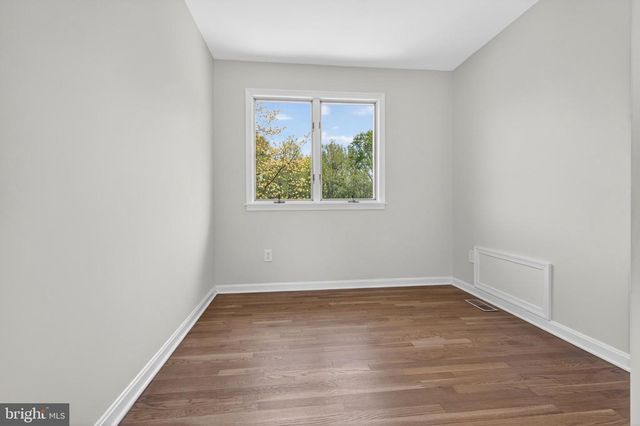 11 COUNTRY HILL CT, Kingsville, MD 21087