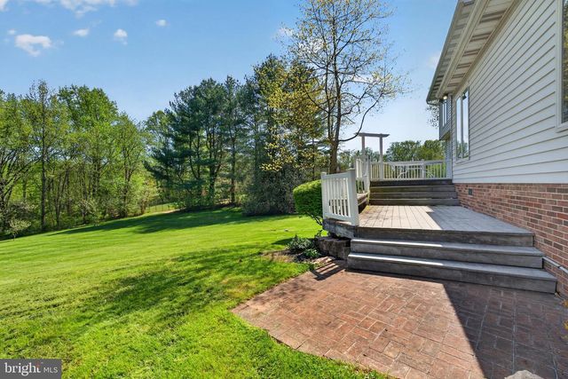 11 COUNTRY HILL CT, Kingsville, MD 21087