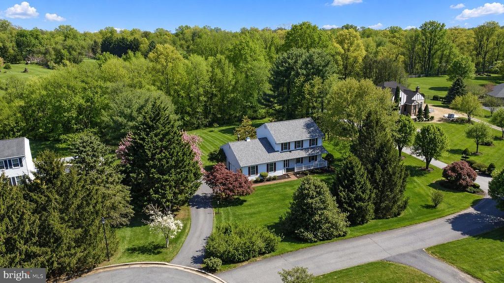 11 COUNTRY HILL CT, Kingsville, MD 21087