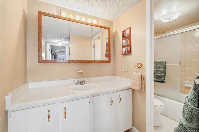 8060 E Girard Avenue 614, Denver, CO 80231