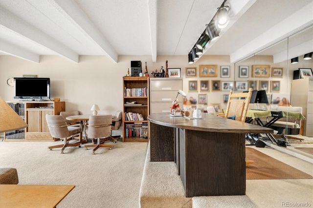 8060 E Girard Avenue 614, Denver, CO 80231