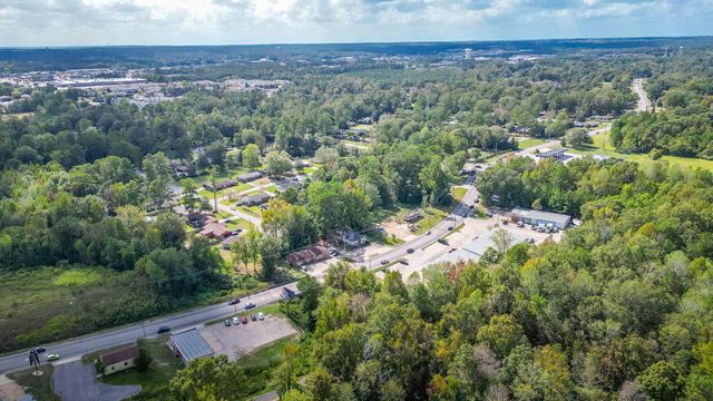 4400 W 4th St., Hattiesburg, MS 39402