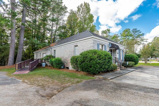 4400 W 4th St., Hattiesburg, MS 39402