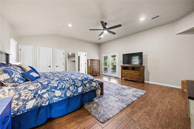 6995 Lovers lane, Corpus Christi, TX 78412