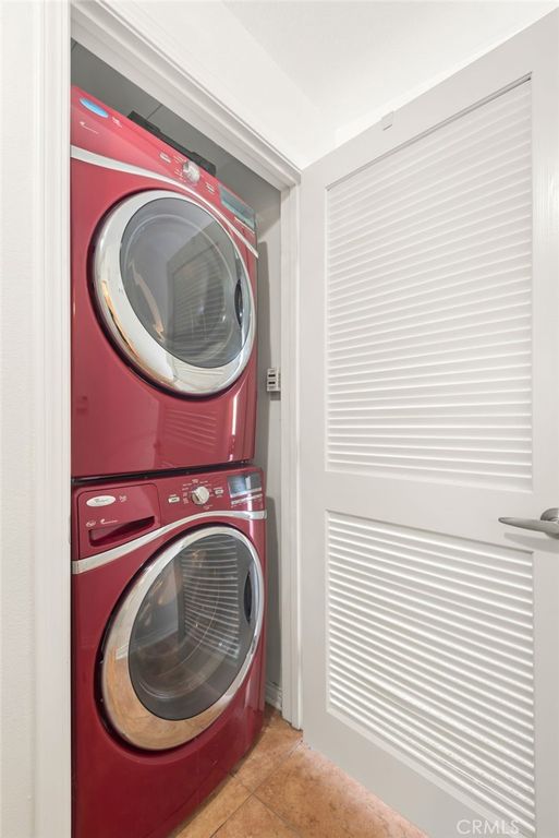 Image 15 of property listing at 360 W Avenue 26, Los Angeles, CA 90031