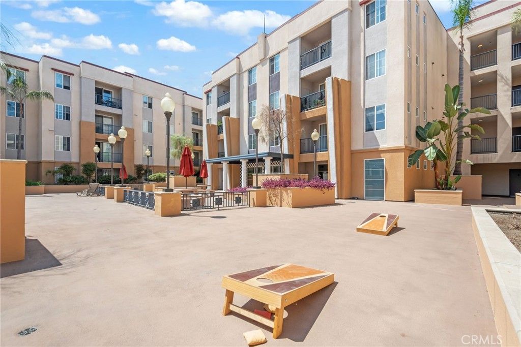 Image 26 of property listing at 360 W Avenue 26, Los Angeles, CA 90031