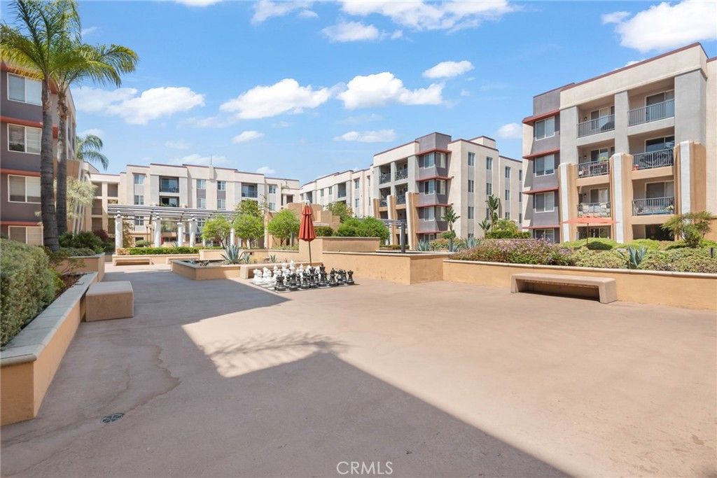 Image 37 of property listing at 360 W Avenue 26, Los Angeles, CA 90031