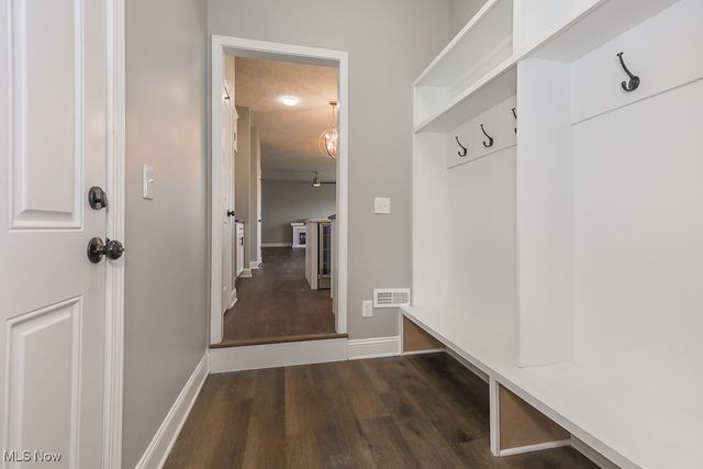 548 William Street, Lagrange, OH 44050