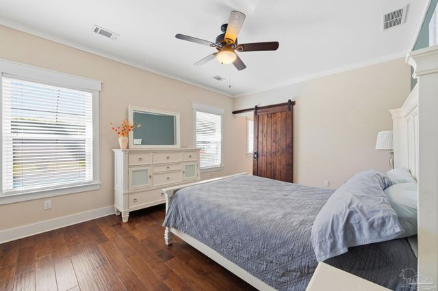 1613 E Fisher St, Pensacola, FL 32503