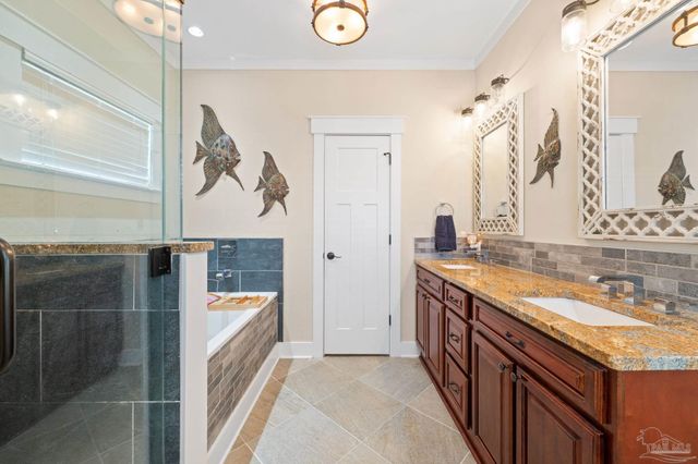 1613 E Fisher St, Pensacola, FL 32503