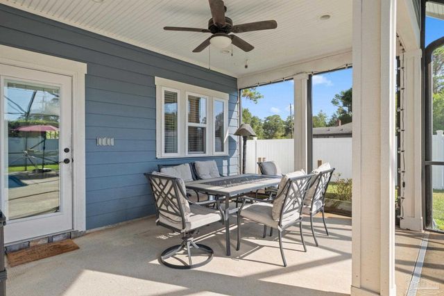 1613 E Fisher St, Pensacola, FL 32503