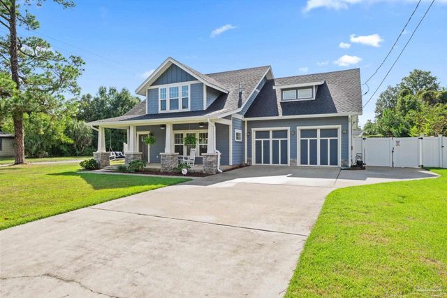 1613 E Fisher St, Pensacola, FL 32503