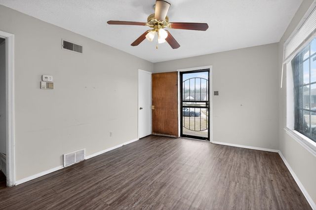 3420 FORRESTER RD, Memphis, TN 38109