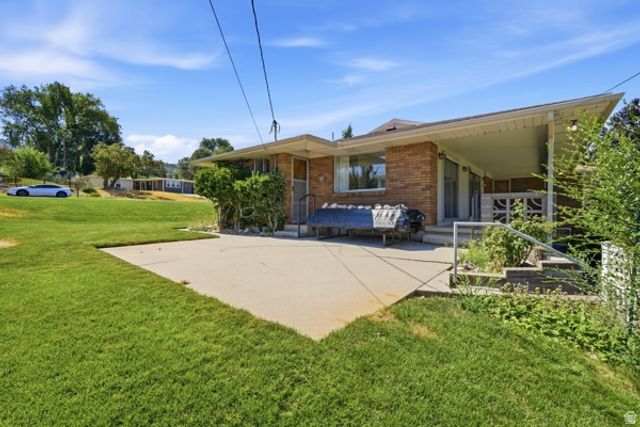 3016 S DAVIS BLVD, Bountiful, UT 84010