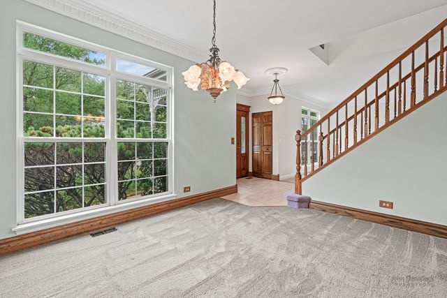 1109 Ravinia Drive, Gurnee, IL 60031