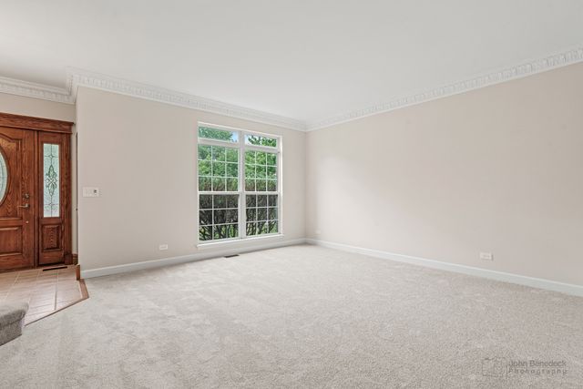 1109 Ravinia Drive, Gurnee, IL 60031