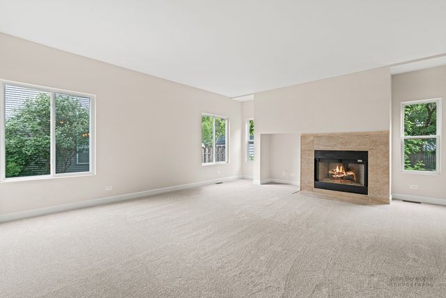 1109 Ravinia Drive, Gurnee, IL 60031