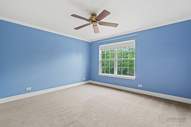1109 Ravinia Drive, Gurnee, IL 60031