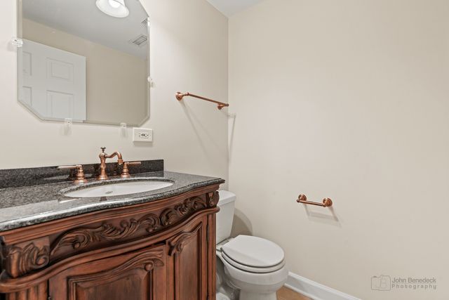 1109 Ravinia Drive, Gurnee, IL 60031