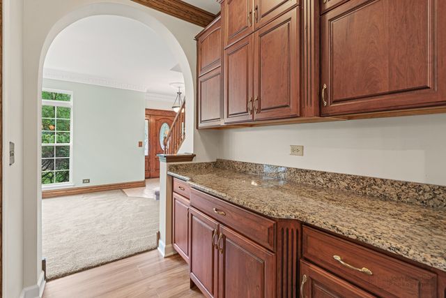 1109 Ravinia Drive, Gurnee, IL 60031