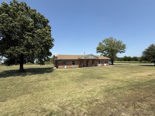 105968 S 4177 Road, Checotah, OK 74426