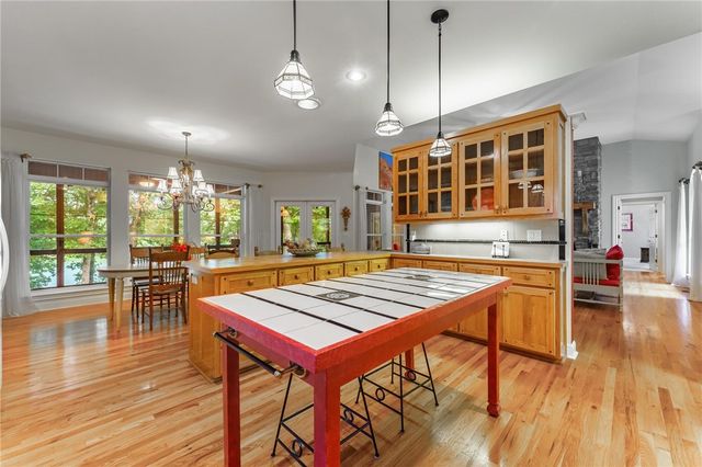 47 Rath Drive, Bella Vista, AR 72715