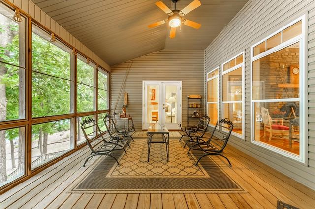47 Rath Drive, Bella Vista, AR 72715