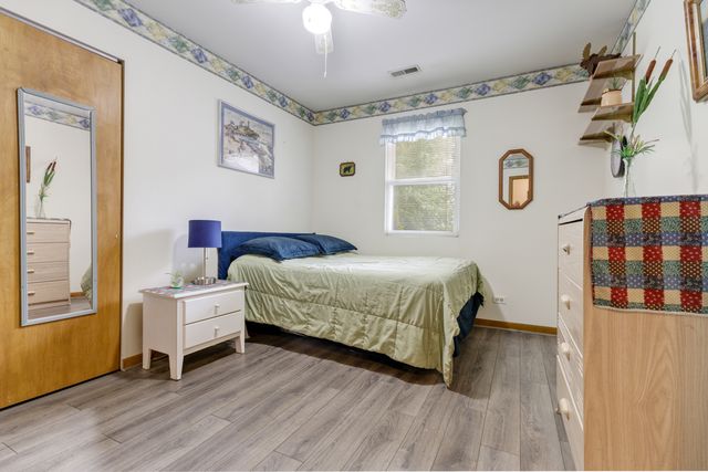 3313 Gustav Street, Franklin Park, IL 60131