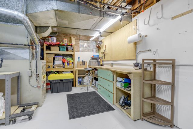 3313 Gustav Street, Franklin Park, IL 60131