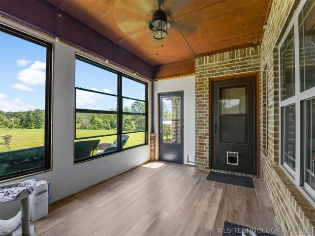 105 Rock House Road, Bennington, OK 74723