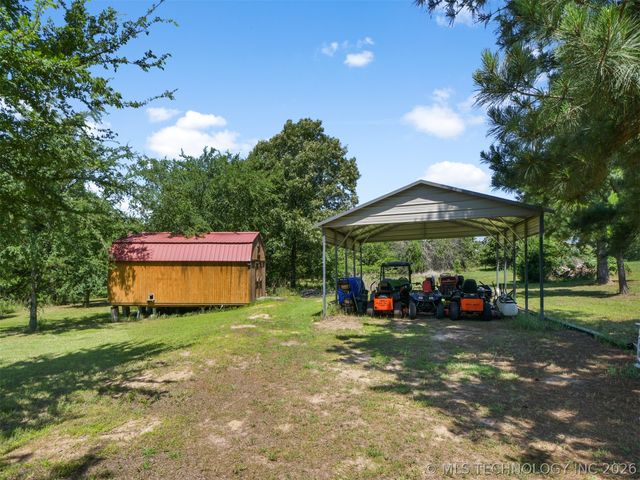 105 Rock House Road, Bennington, OK 74723