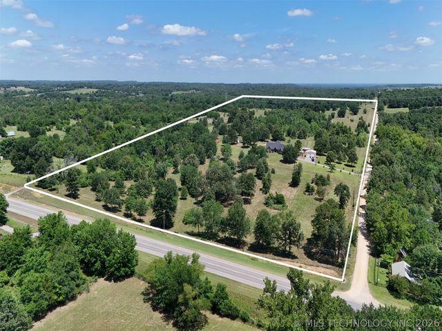 105 Rock House Road, Bennington, OK 74723