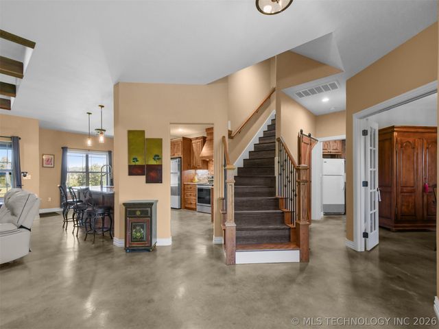 105 Rock House Road, Bennington, OK 74723