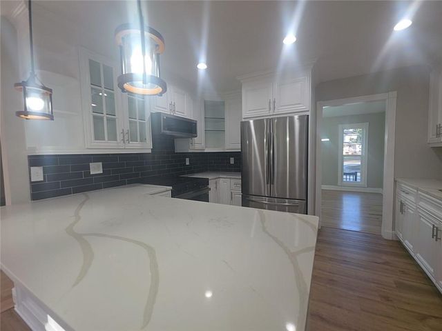1483 Hidden Hills Parkway, Stone Mountain, GA 30088