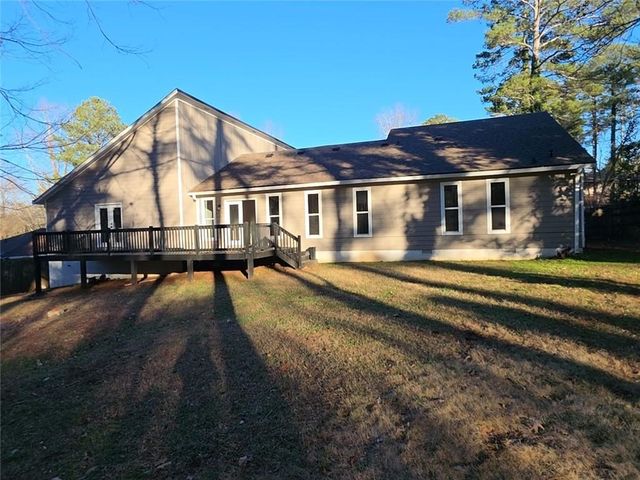 1483 Hidden Hills Parkway, Stone Mountain, GA 30088