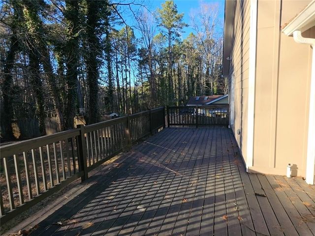 1483 Hidden Hills Parkway, Stone Mountain, GA 30088