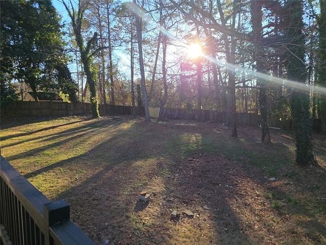1483 Hidden Hills Parkway, Stone Mountain, GA 30088