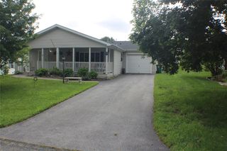 7 Vista Lane, Poughkeepsie, NY 12601