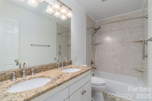 21121 Blakely Shores Drive, Cornelius, NC 28031