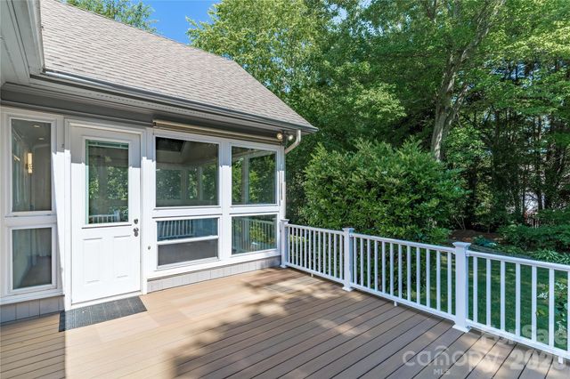 21121 Blakely Shores Drive, Cornelius, NC 28031