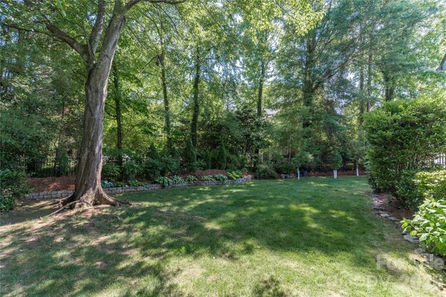 21121 Blakely Shores Drive, Cornelius, NC 28031