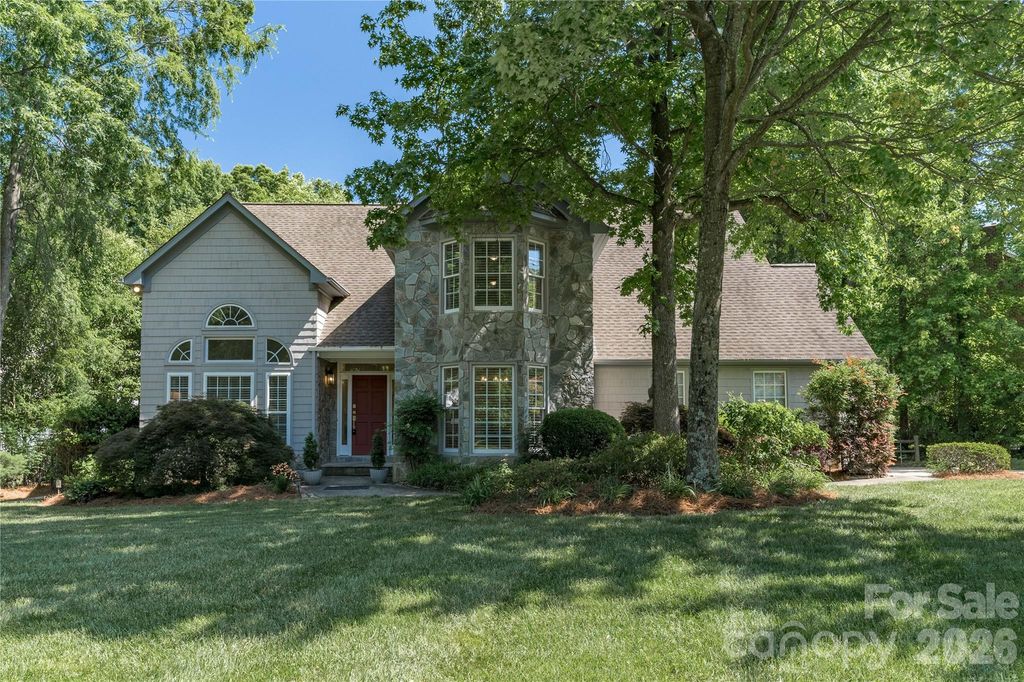 21121 Blakely Shores Drive, Cornelius, NC 28031