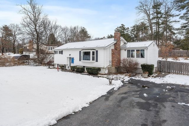 2 Edith Rd, Hudson, MA 01749