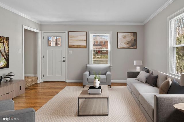 8517 OAKLEIGH RD, Parkville, MD 21234