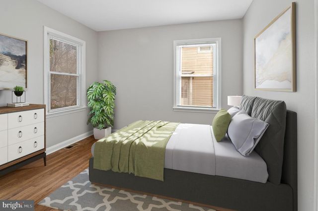 8517 OAKLEIGH RD, Parkville, MD 21234