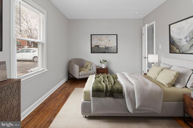 8517 OAKLEIGH RD, Parkville, MD 21234