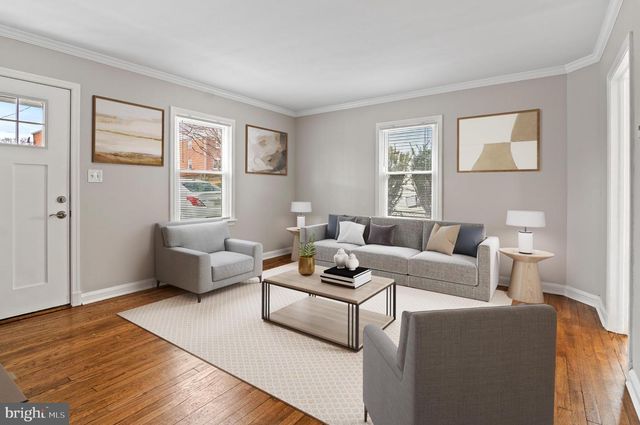 8517 OAKLEIGH RD, Parkville, MD 21234