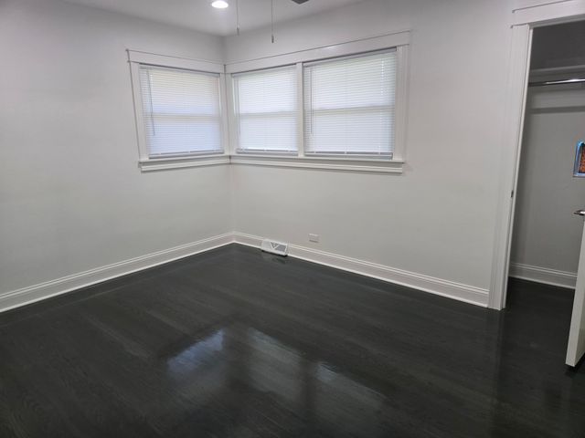 1446 Highridge Parkway, Westchester, IL 60154